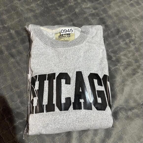 New York Popular Chicago Sweater Crewneck Men Large L Gray Pullover - Picture 6 of 6